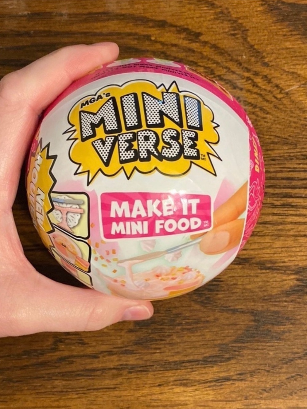 MGA's Mini Verse Make It Mini Food